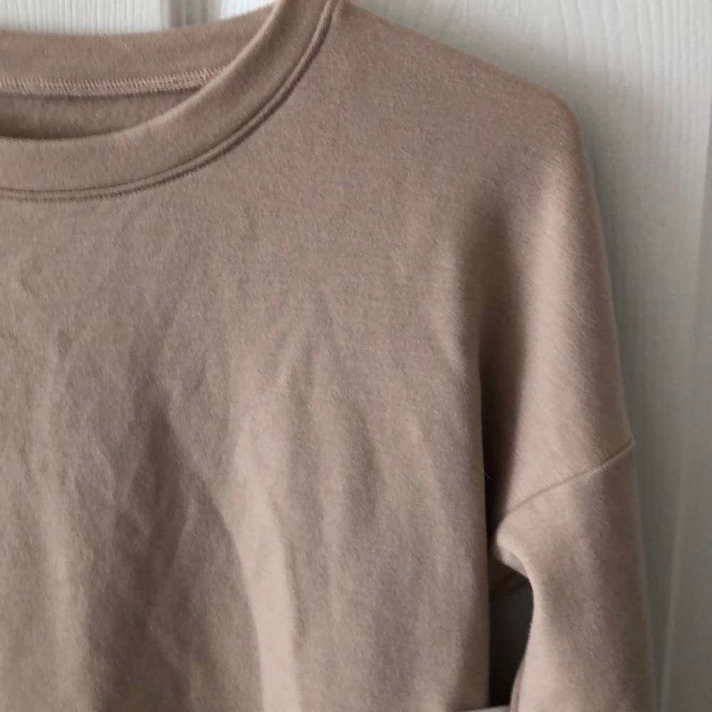 Beyond Yoga Sedona wide hem pullover - Picture 2 of 6